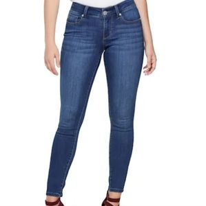 Guess Skinny Jeans Size 25